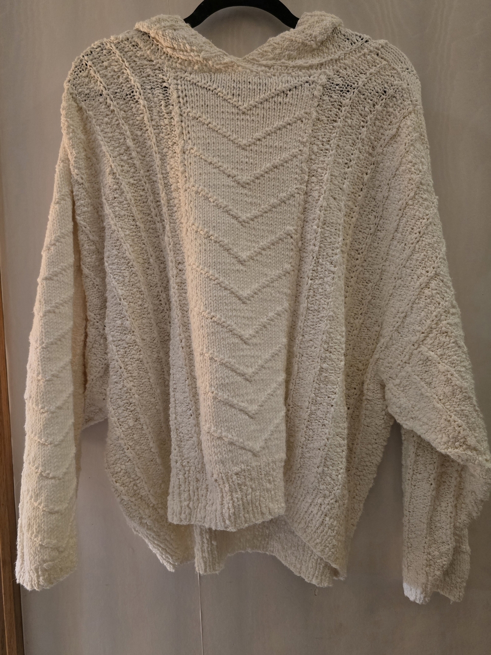 Source Unknown Cream Hooded Cable  Sweater